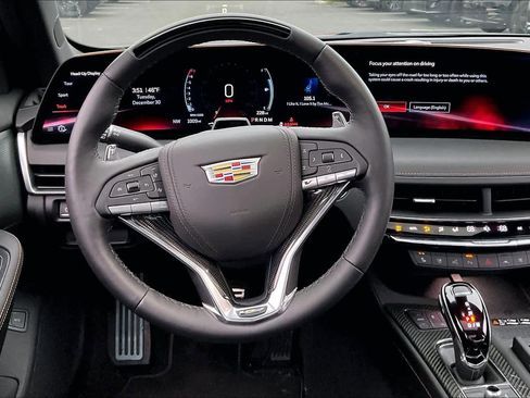 Used 2025 Cadillac CT5 V w/ LPO, ONYX Package image 8