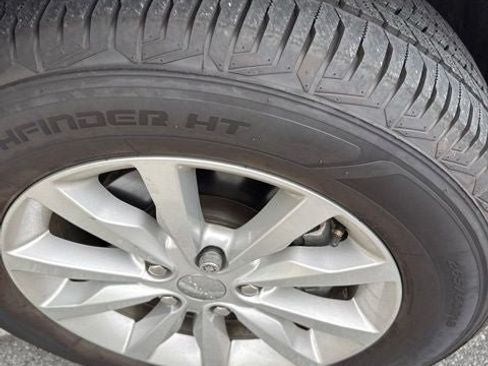 Used 2014 Dodge Durango SXT AWD/4WD image 32