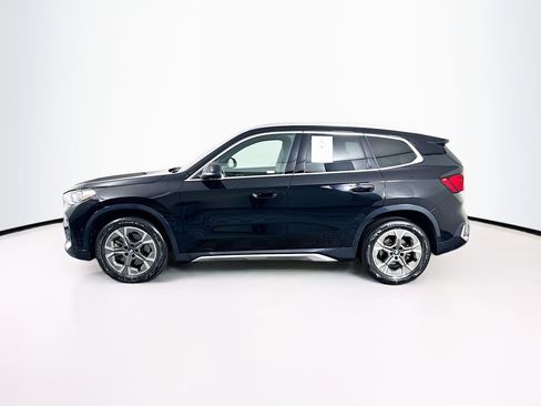 Used 2025 BMW X1 xDrive28i image 4