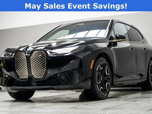 Used 2023 BMW iX M60 w/ Executive Package AWD/4WD image 9