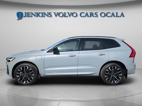 New 2026 Volvo XC60 T8 Ultra w/ Protection Package Premier image 5