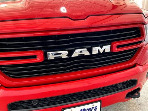 Used 2019 RAM 1500 Laramie w/ Sport Appearance Package image 7