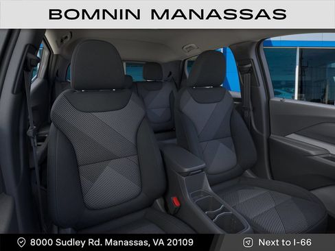 New 2027 Chevrolet Bolt LT w/ Comfort Package FWD image 16