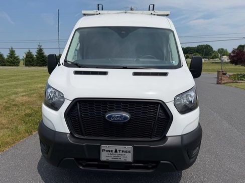 Used 2023 Ford Transit 250 Medium Roof AWD image 4