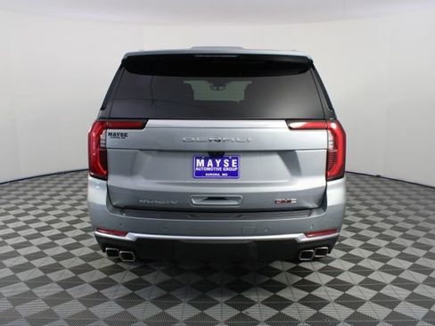 New 2026 GMC Yukon Denali image 32