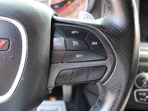 Used 2019 Dodge Charger R/T RWD image 15
