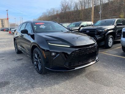 Used 2025 Toyota Crown Signia