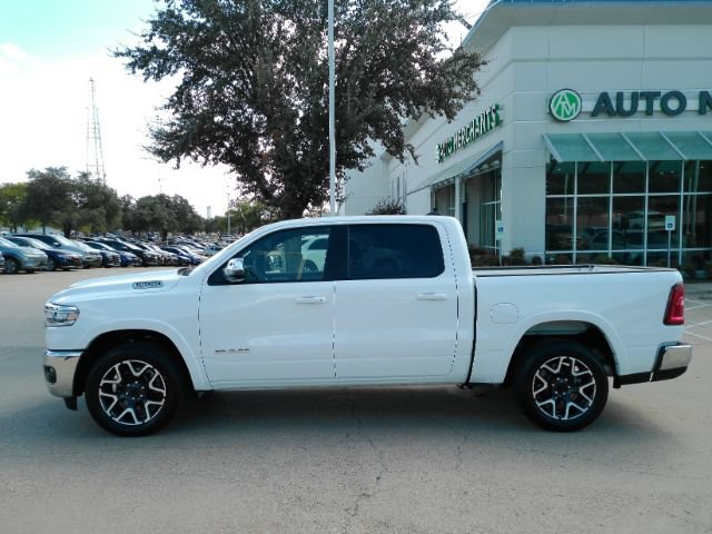 Used 2026 RAM 1500 Laramie AWD/4WD image 12