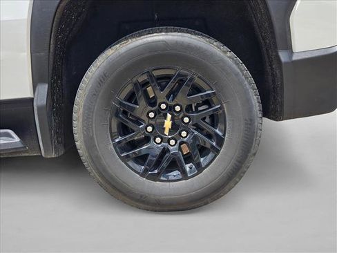 Used 2024 Chevrolet Silverado EV W/T AWD/4WD image 10