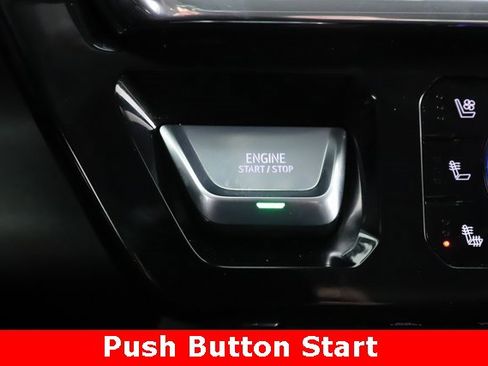 Used 2025 GMC Sierra 2500 Denali w/ Denali Reserve Package image 24