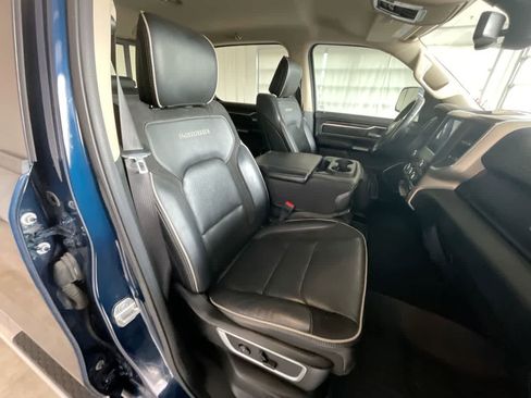 Used 2019 RAM 1500 Laramie image 24