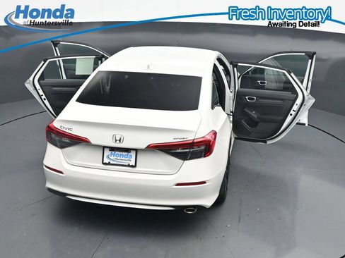 Used 2023 Honda Civic Sport image 40