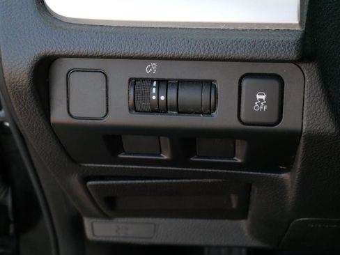 Used 2016 Subaru Impreza 2.0i Premium AWD/4WD image 27