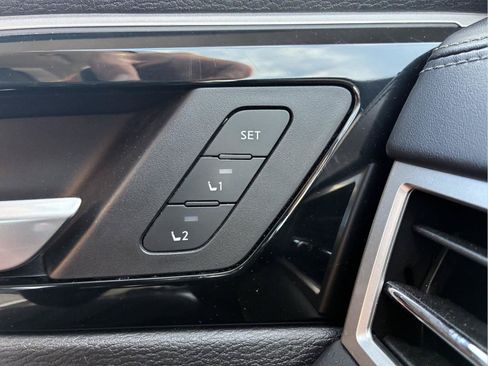 Used 2023 Mitsubishi Outlander SEL AWD/4WD image 20