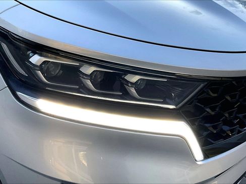 Used 2022 Kia Sorento SX image 29