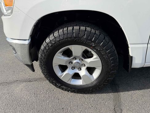 Used 2019 RAM 1500 Big Horn image 14