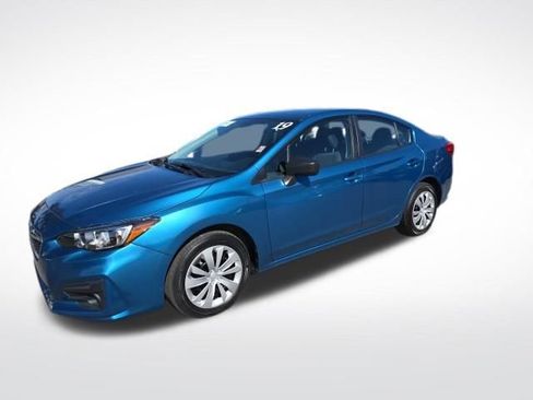 Used 2019 Subaru Impreza 2.0i w/ Eyesight image 3