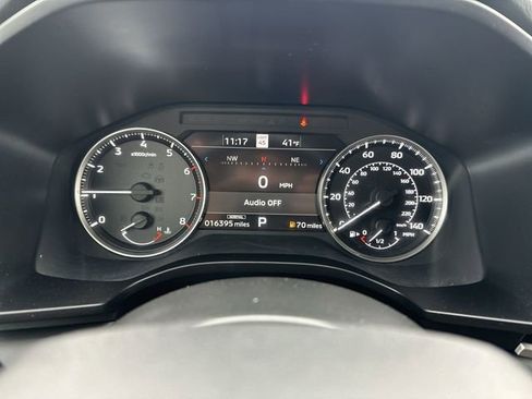 Used 2024 Mitsubishi Outlander SE image 12