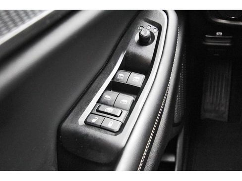 Used 2023 Jeep Grand Cherokee L Laredo AWD/4WD image 19