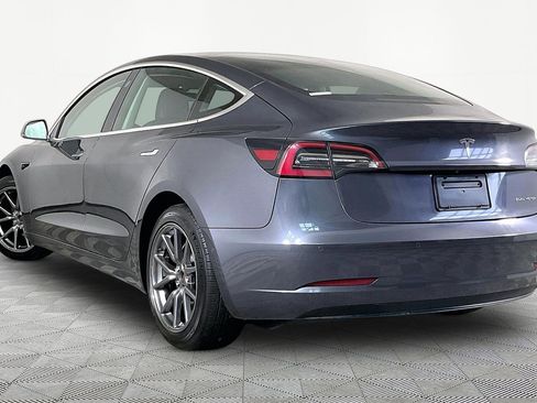 Used 2019 Tesla Model 3 image 5