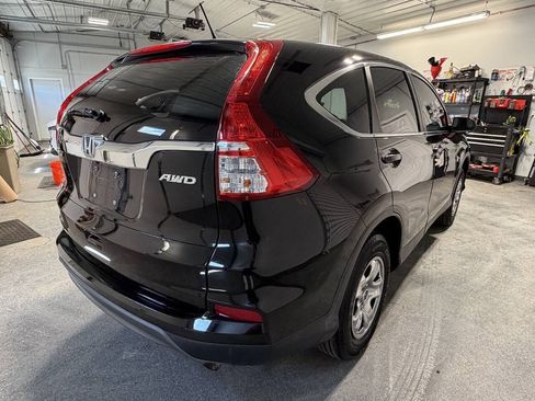 Used 2015 Honda CR-V LX image 6