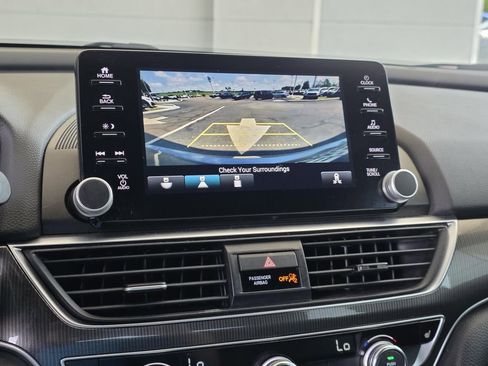 Used 2019 Honda Accord Sport image 15