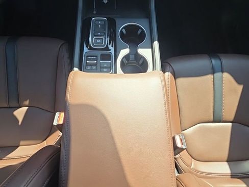 New 2026 Honda Pilot Touring image 23