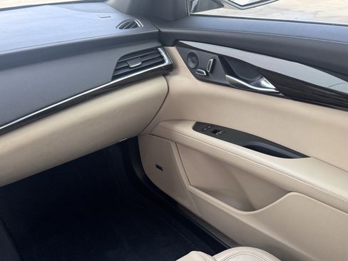 Used 2019 Cadillac CT6 Luxury image 19