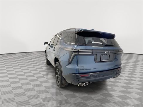 New 2026 Chevrolet Traverse RS image 9