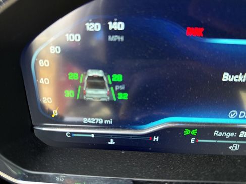 Used 2023 Chevrolet Silverado 1500 LT image 22