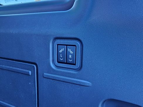 New 2026 GMC Hummer EV SUV image 55