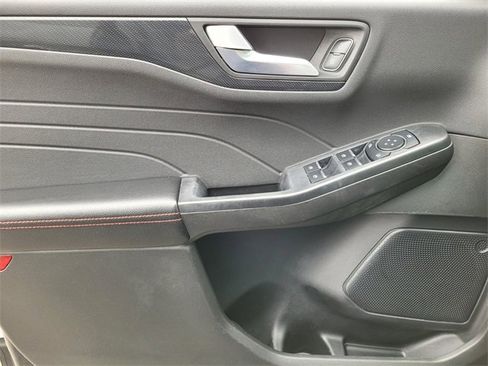 Used 2024 Ford Escape ST-Line image 32