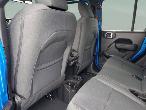 New 2026 Jeep Gladiator Willys AWD/4WD image 5