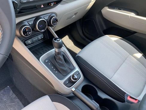 New 2026 Hyundai Venue SEL FWD image 15