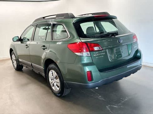 Used 2010 Subaru Outback 2.5i AWD/4WD image 28