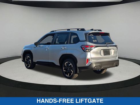 Certified 2025 Subaru Forester Premium image 6