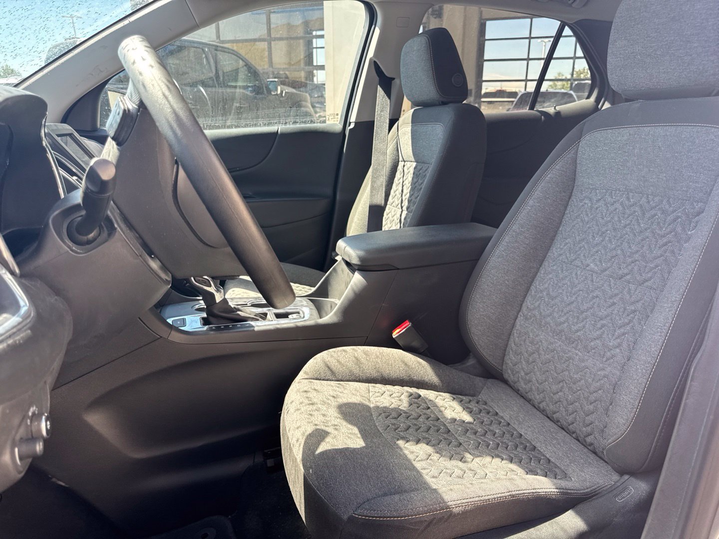 Used 2023 Chevrolet Equinox LT AWD/4WD image 17