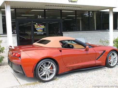 Used 2015 Chevrolet Corvette Stingray Convertible w/ 3LT Preferred Equipment Group RWD image 25