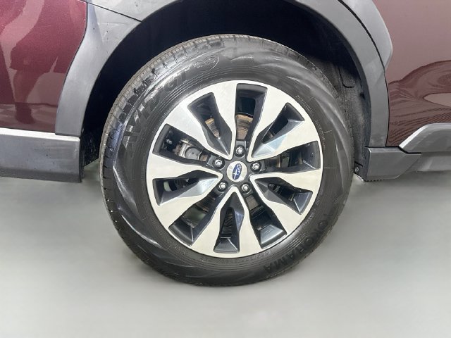 Used 2024 Subaru Outback Limited AWD/4WD image 32