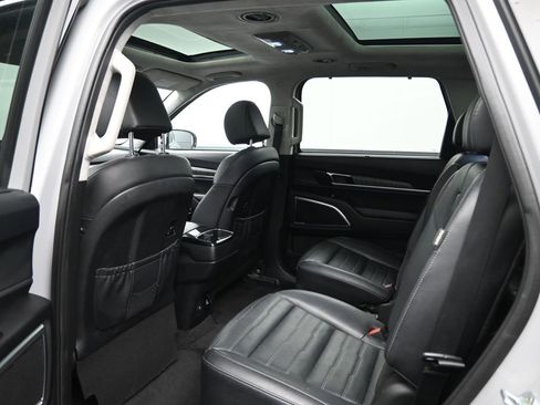 Used 2023 Kia Telluride SX AWD/4WD image 28