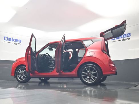 Used 2022 Kia Soul GT-Line FWD image 62