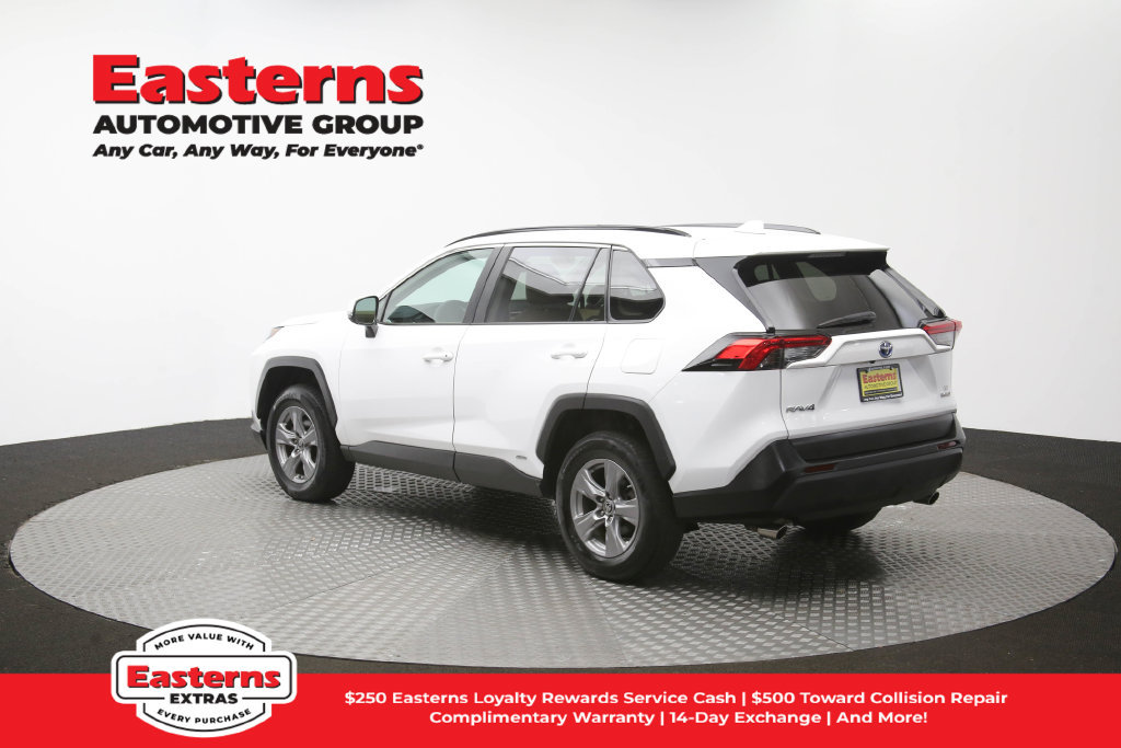 Used 2023 Toyota RAV4 LE AWD/4WD image 63