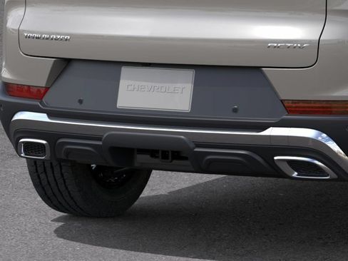 New 2026 Chevrolet TrailBlazer ACTIV w/ Convenience Package FWD image 17