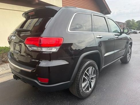 Used 2019 Jeep Grand Cherokee Limited w/ Trailer Tow Group IV AWD/4WD image 10