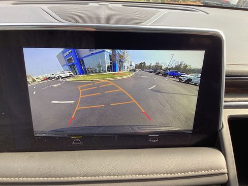 Used 2024 Chevrolet Tahoe Premier image 19