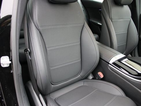 Used 2024 Mercedes-Benz C 300 Sedan image 13