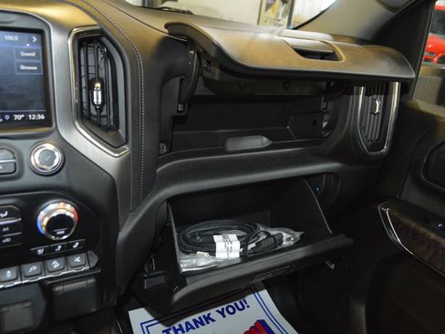 Used 2023 GMC Sierra 2500 Denali w/ Denali Ultimate Package AWD/4WD image 22