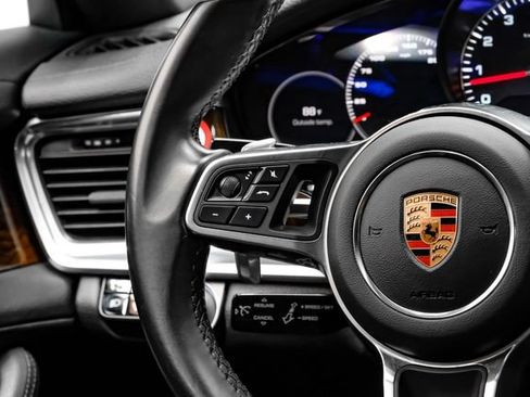 Used 2018 Porsche Panamera 4S AWD/4WD image 21