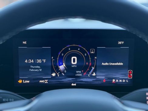 New 2026 Chevrolet Traverse LT w/ Driver Confidence Package AWD/4WD image 12