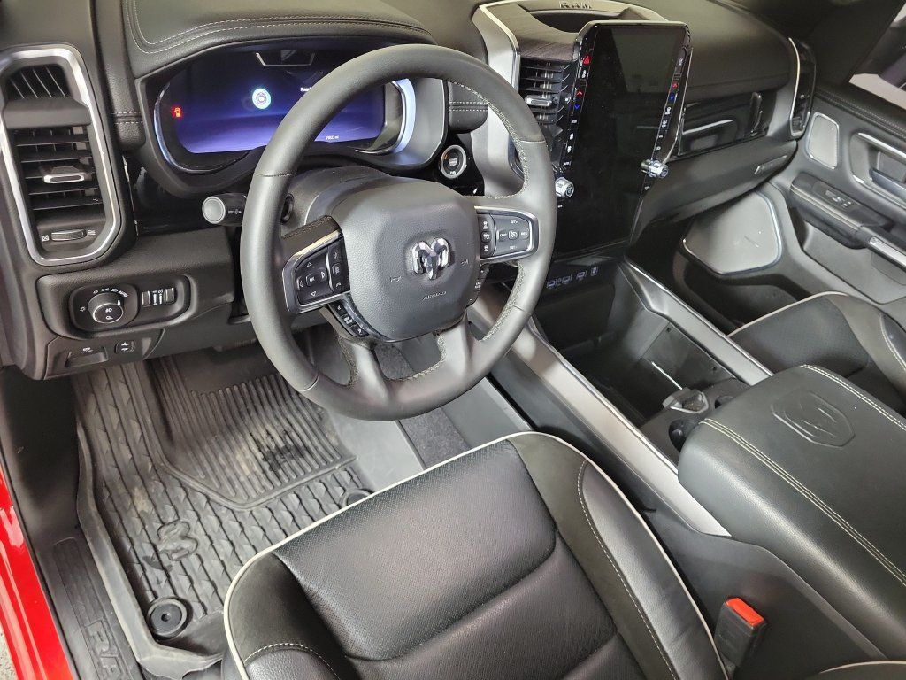 Used 2025 RAM 1500 Laramie w/ Night Edition AWD/4WD image 11